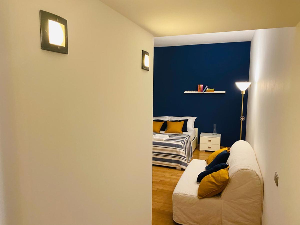 Chiara Guest House 34 - M4 Metro Blu Milano Esterno foto