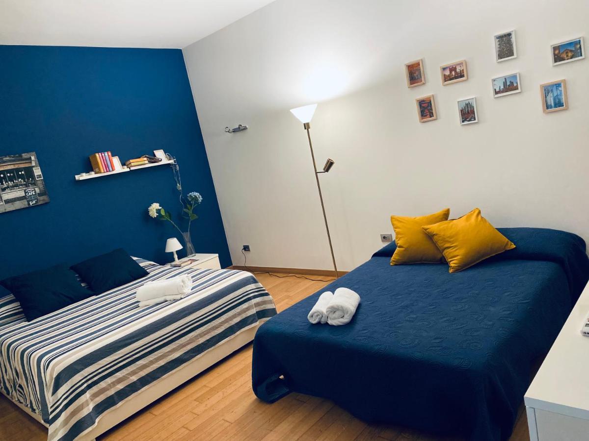 Chiara Guest House 34 - M4 Metro Blu Milano Esterno foto